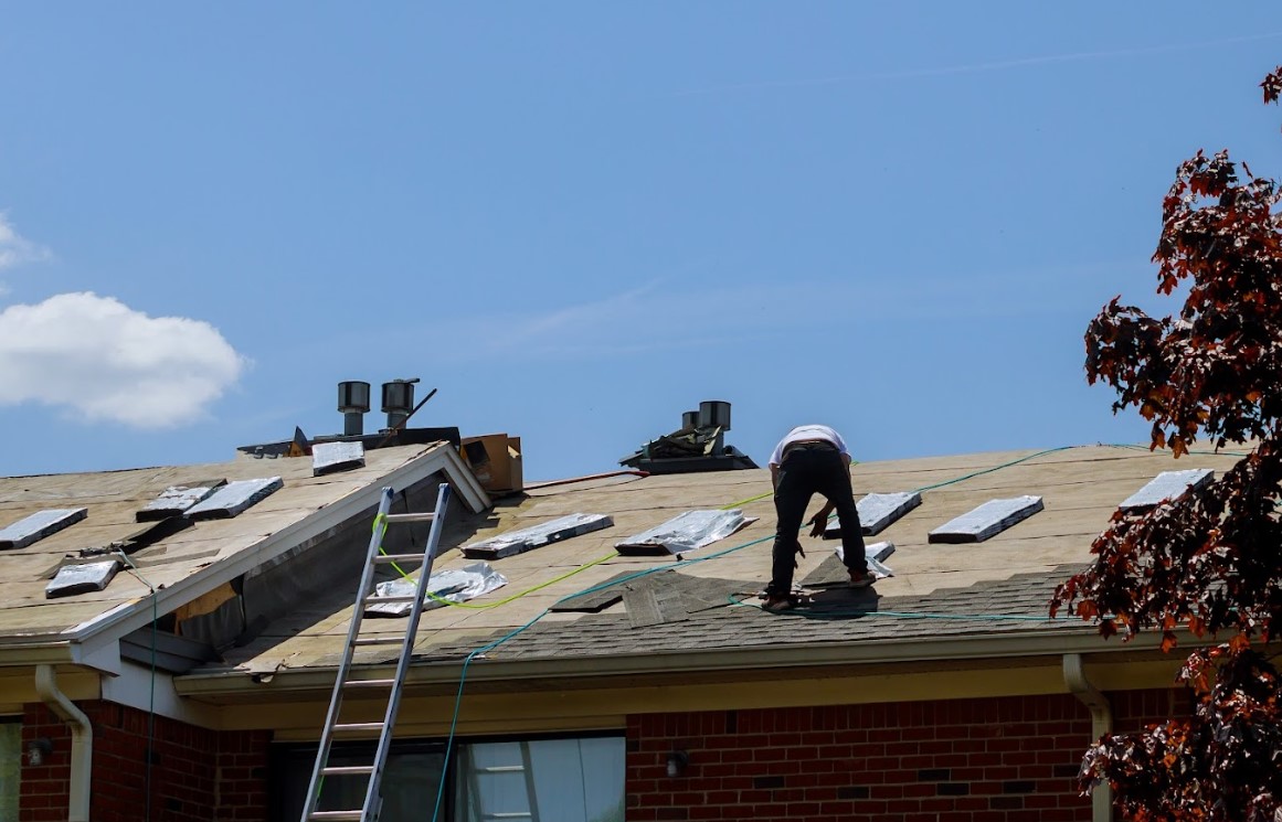licensed and insured roofers in Brockton