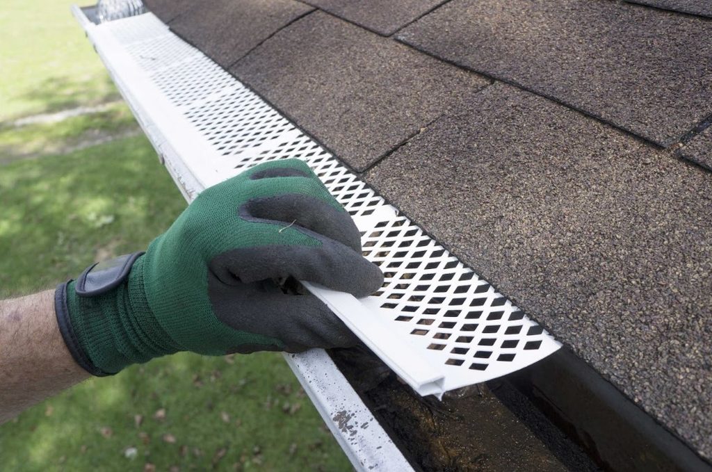 clean gutters